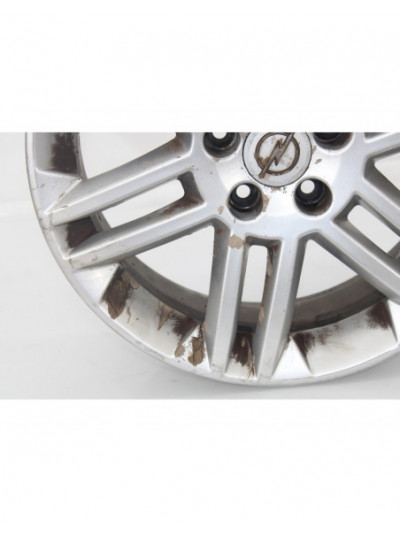 Recambio de llanta para opel astra gtc cosmo referencia OEM IAM 37622