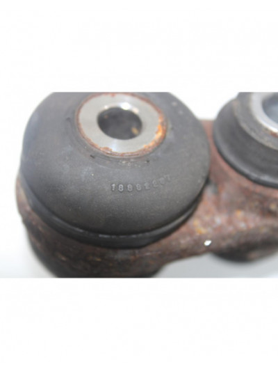 Recambio de silentblock para opel astra j gtc selective referencia OEM IAM 18882257