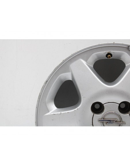 Recambio de llanta para opel corsa c blue line referencia OEM IAM 36583