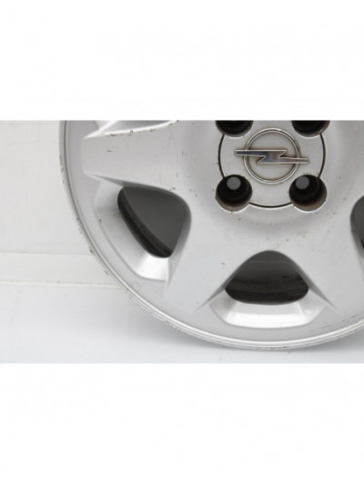 Recambio de llanta para opel corsa c blue line referencia OEM IAM 36583
