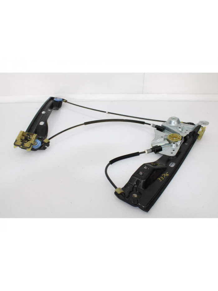 Elevalunas delantero izquierdo OPEL ASTRA J GTC Selective 2012