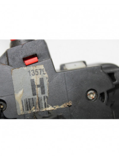 Cerradura puerta delantera derecha OPEL ASTRA J GTC Selective 2012