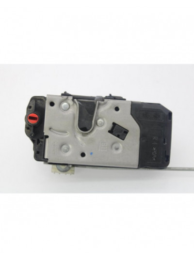 Cerradura puerta trasera derecha OPEL ZAFIRA B 1.9 CDTI 2005