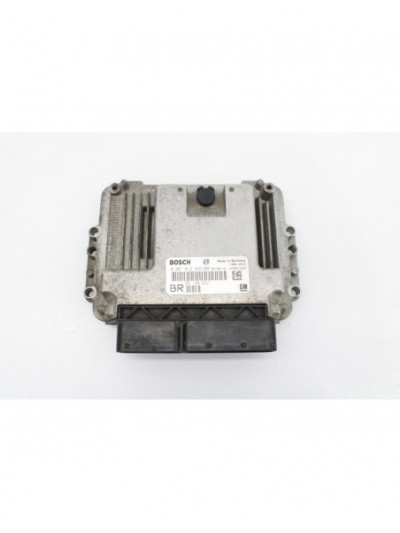Recambio de centralita motor uce para opel zafira b 1.9 cdti referencia OEM IAM 55198922