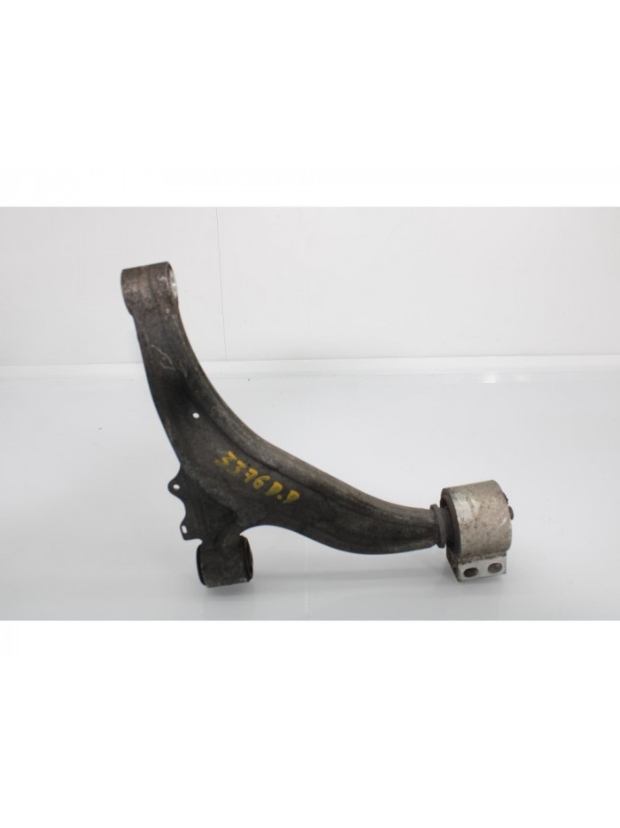 Recambio de brazo suspension inferior delantero derecho para opel astra j gtc selective referencia OEM IAM 13371815