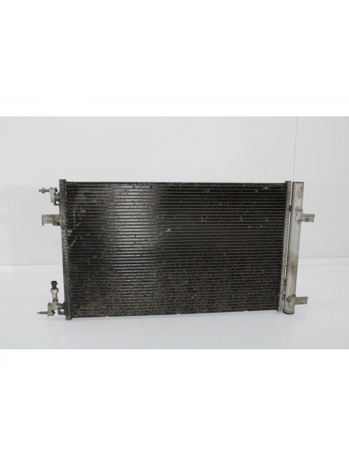 Condensador / radiador aire acondicionado OPEL ASTRA J GTC Selective 2012