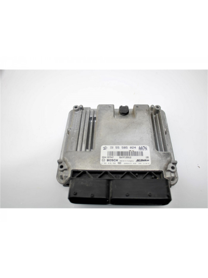 Centralita motor uce OPEL ASTRA J GTC Selective 2012