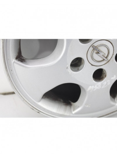 Recambio de llanta para opel vectra b berlina básico (1999) referencia OEM IAM 605052