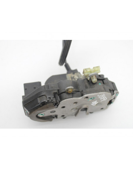 Recambio de cerradura puerta delantera derecha para opel insignia berlina edition referencia OEM IAM 13503782