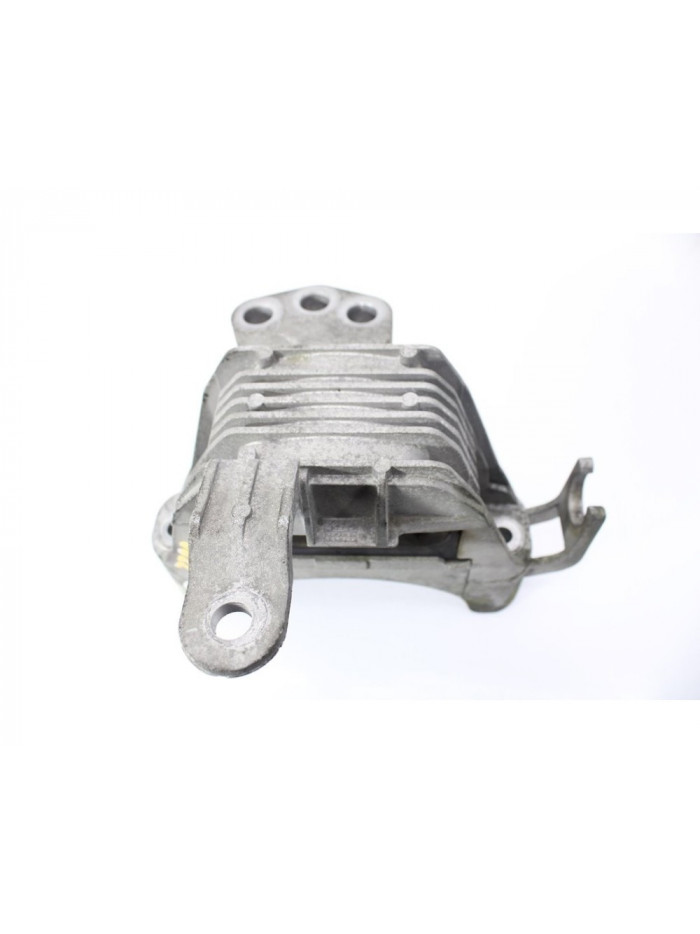 Soporte motor derecho OPEL ASTRA J LIM. Selective Business 110CV 81KW 2010