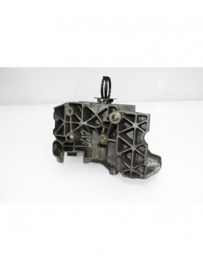 Recambio de soporte bomba inyeccion para opel antara cosmo 4x4 referencia OEM IAM 96440531