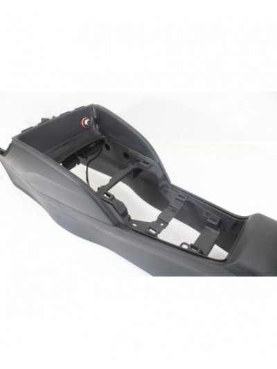 Recambio de consola central para audi a3 (8v) ambiente referencia OEM IAM 8V1863241