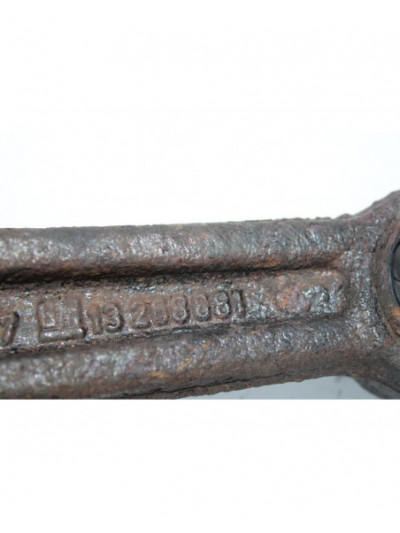 Recambio de brazo suspension superior trasero izquierdo para opel insignia berlina edition referencia OEM IAM 13268881