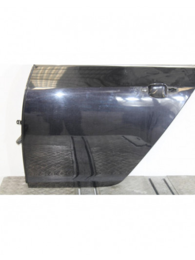 Puerta trasera izquierda OPEL INSIGNIA BERLINA Edition 2009