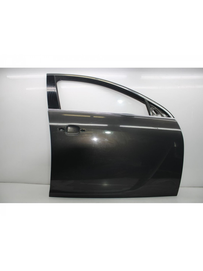 Recambio de puerta delantera derecha para opel insignia berlina expression referencia OEM IAM
