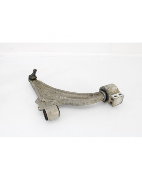 Recambio de brazo suspension inferior delantero derecho para opel astra j lim. selective referencia OEM IAM 13334021