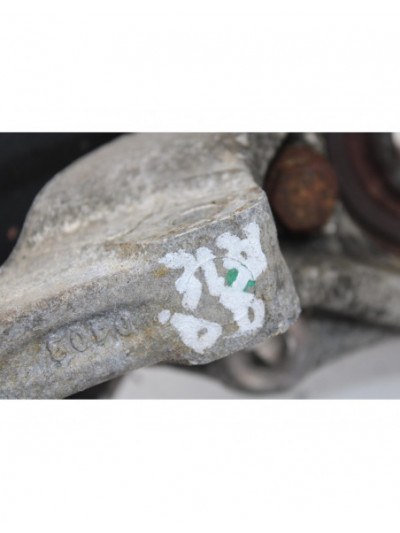 Recambio de mangueta delantera derecha para opel astra j lim. selective referencia OEM IAM 13324459