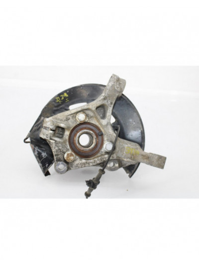 Recambio de mangueta delantera izquierda para opel astra j lim. selective referencia OEM IAM 13583479