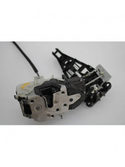 Recambio de cerradura puerta delantera derecha para opel insignia berlina expression referencia OEM IAM 3023880