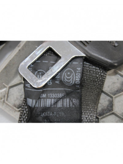 Recambio de cinturon seguridad delantero derecho para opel insignia berlina edition referencia OEM IAM 13303851