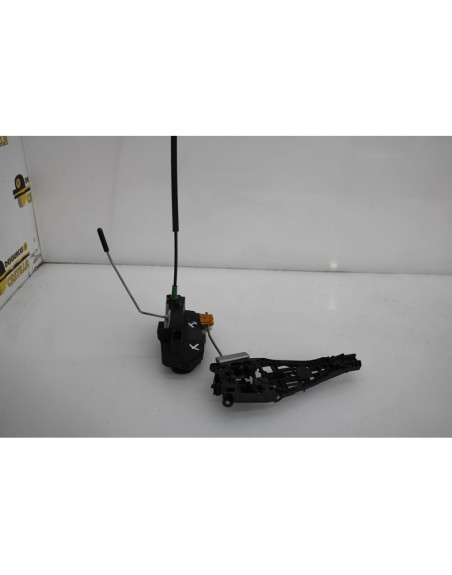 Recambio de cerradura puerta trasera derecha para opel insignia berlina expression referencia OEM IAM 3023880