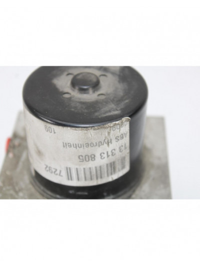 Recambio de abs para opel insignia berlina edition referencia OEM IAM 13313805