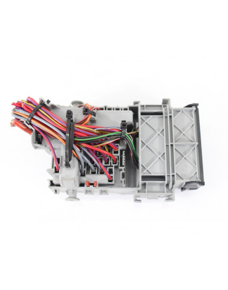 Recambio de caja reles / fusibles para opel insignia berlina edition referencia OEM IAM 13222786