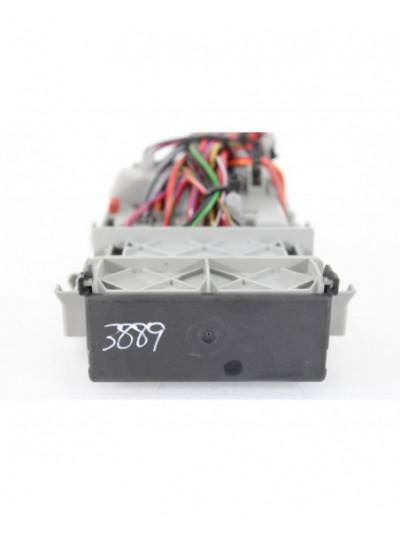 Recambio de caja reles / fusibles para opel insignia berlina edition referencia OEM IAM 13222786