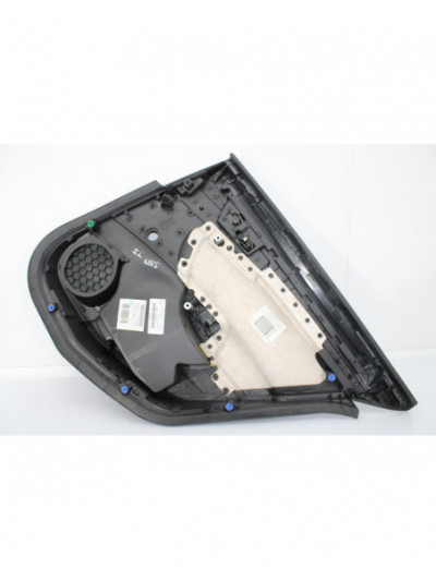 Recambio de guarnecido puerta trasera izquierda para opel insignia berlina edition referencia OEM IAM 13277371