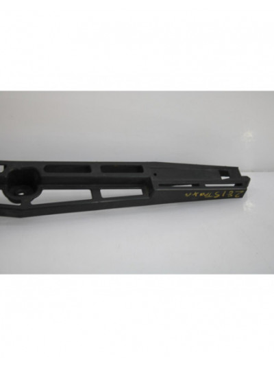 Recambio de soporte izquierdo paragolpe trasero para opel insignia berlina expression referencia OEM IAM 13238837