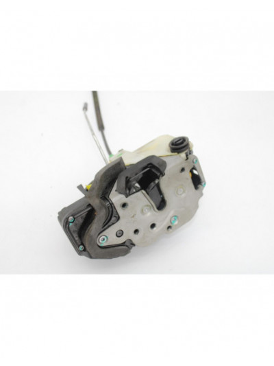 Recambio de cerradura puerta trasera izquierda para opel insignia berlina edition referencia OEM IAM 13503787