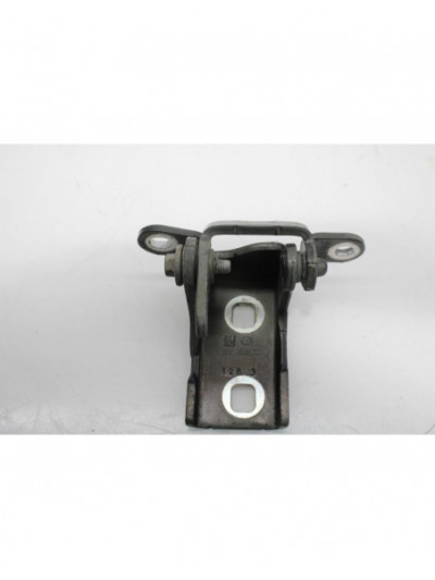 Recambio de bisagra puerta delantera derecha para opel insignia berlina expression referencia OEM IAM A046574