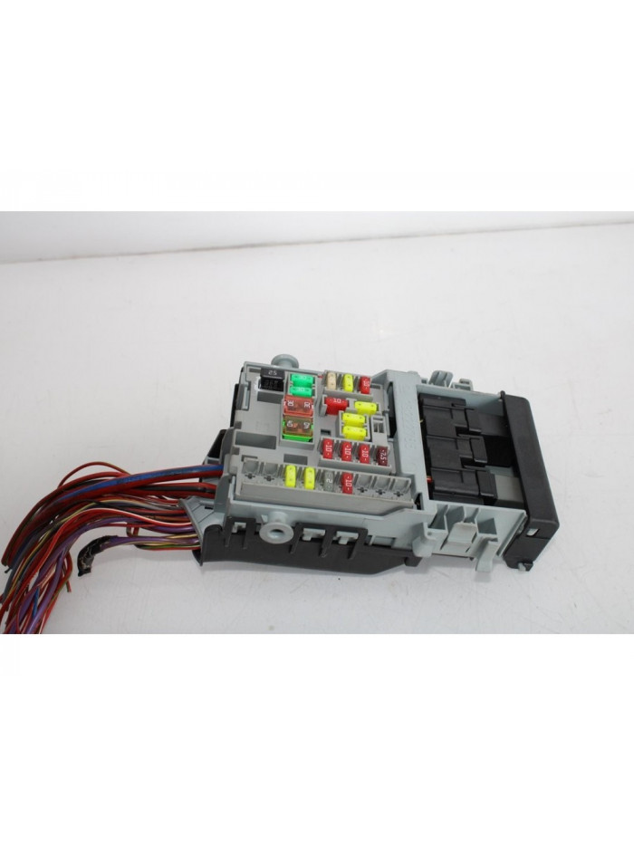 Caja reles / fusibles OPEL INSIGNIA BERLINA Expression 2013