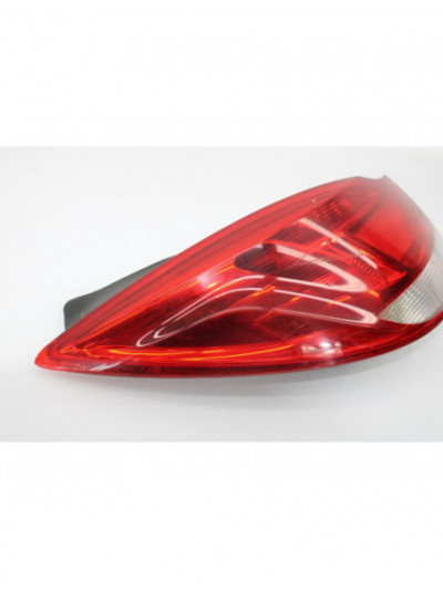 Recambio de piloto trasero izquierdo para opel insignia berlina edition referencia OEM IAM 169638