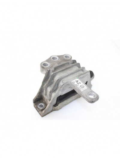 Soporte motor derecho OPEL INSIGNIA BERLINA Edition 160CV 118KW 2009