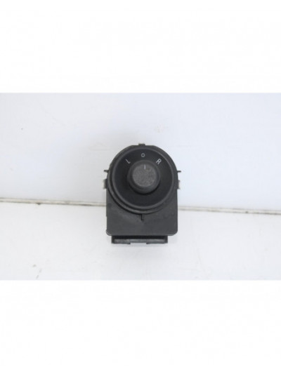 Recambio de mando retrovisor para opel insignia berlina cosmo referencia OEM IAM 13271827