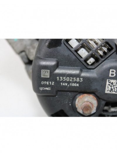 Recambio de alternador para opel insignia berlina edition referencia OEM IAM 13502583