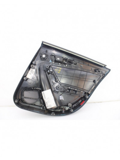 Guarnecido puerta trasera izquierda AUDI A4 BER. Advanced Edition 2009