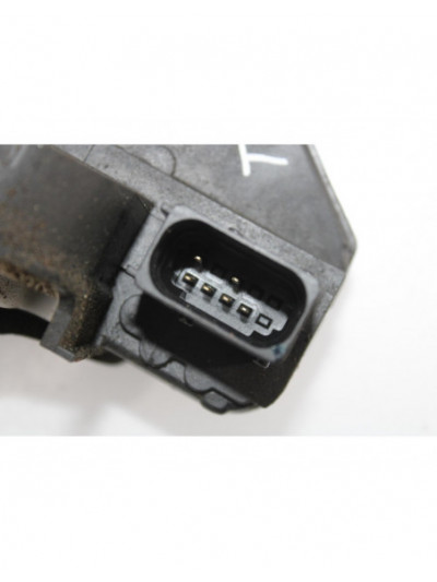 Cerradura puerta trasera derecha OPEL ASTRA J LIM. Selective 2013