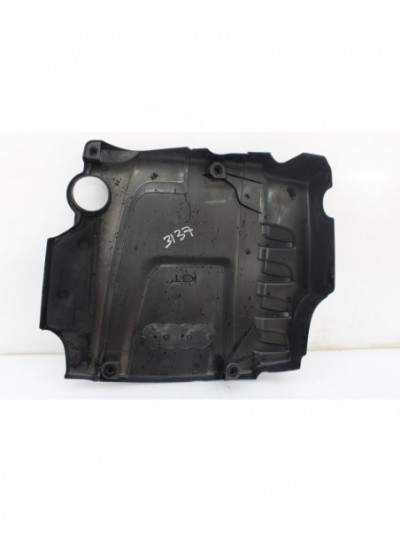 Cubierta motor AUDI A4 BER. Advanced Edition 2009