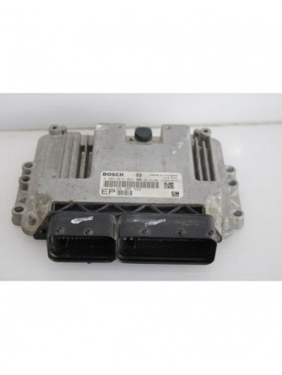 Recambio de centralita motor uce para opel astra gtc sport referencia OEM IAM 55205622
