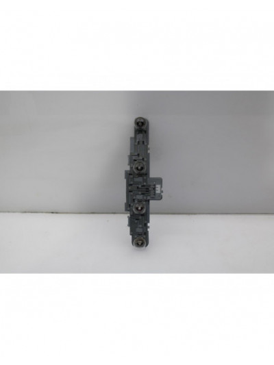 Recambio de portalamparas para opel zafira b cosmo referencia OEM IAM 7522-01