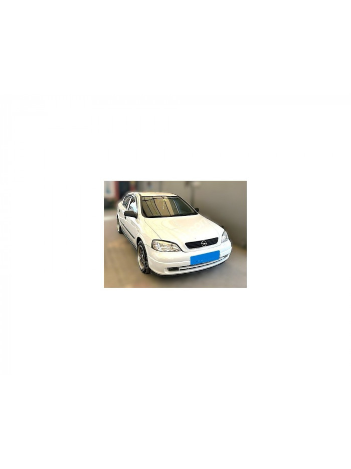 opel astra g berlina del año 2001