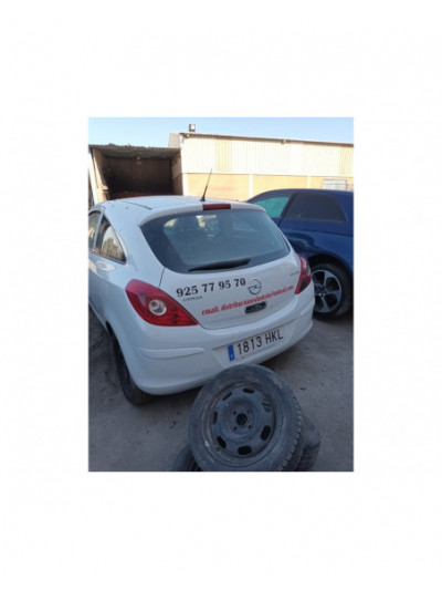 opel corsa d del año 2012