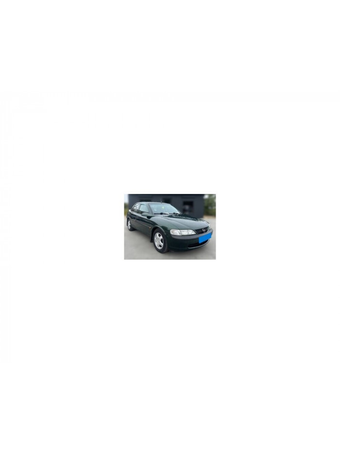 opel vectra b berlina del año 1999