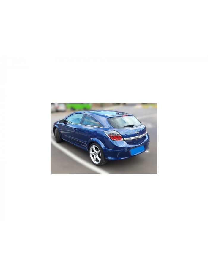 opel astra h berlina del año 2005