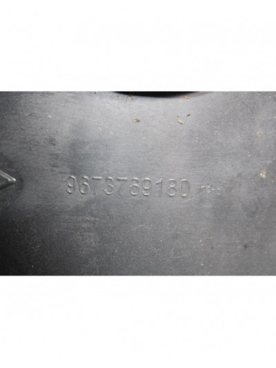Recambio de paso rueda trasero derecho para peugeot 208 access referencia OEM IAM 9673797380