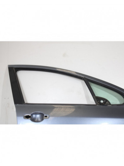 Puerta delantera derecha PEUGEOT 307 XR 2005