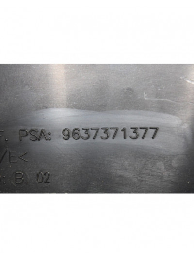 Recambio de guarnecido puerta trasera derecha para peugeot 307 (s1) xr referencia OEM IAM 9637371377