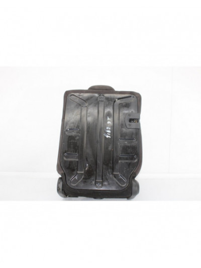 Recambio de asiento trasero derecho para peugeot partner kombi active referencia OEM IAM 3182T.D